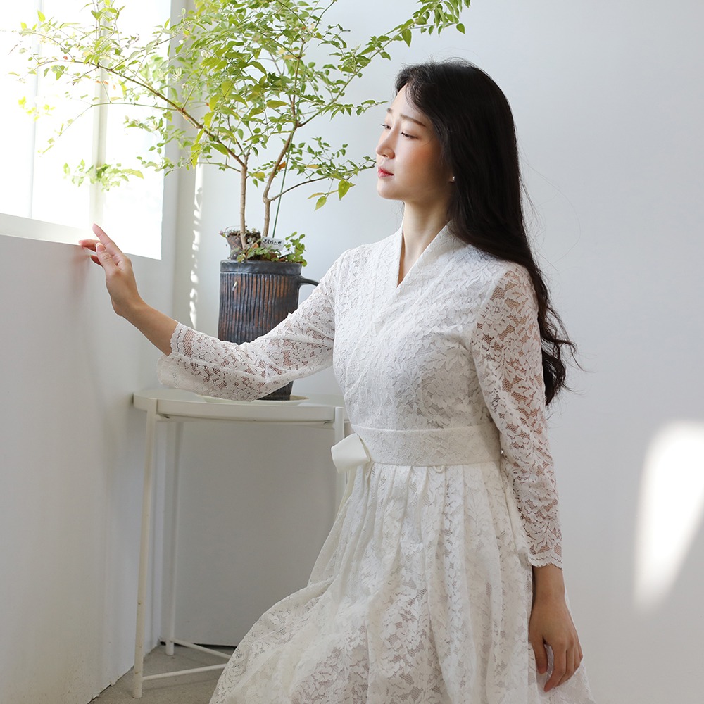 Springtime Lace DRESS [White]