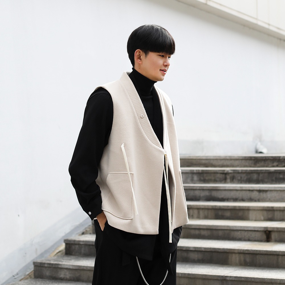 Knitted Vest [Ivory]