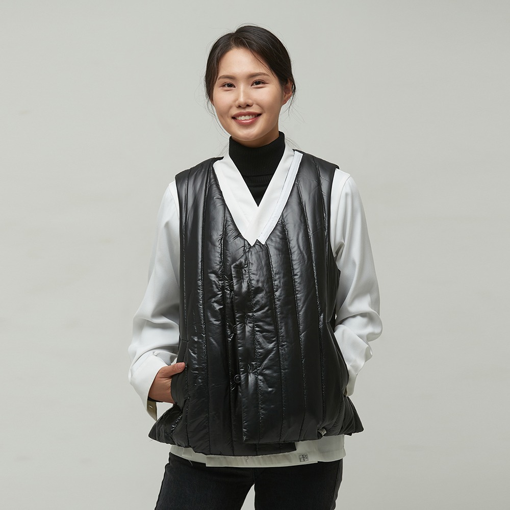 DONGJEONG Quilted Vest