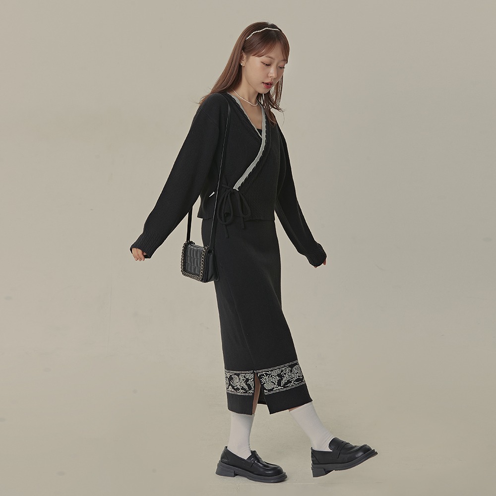 Soft Hanbok Cardigan [Crop/Black]