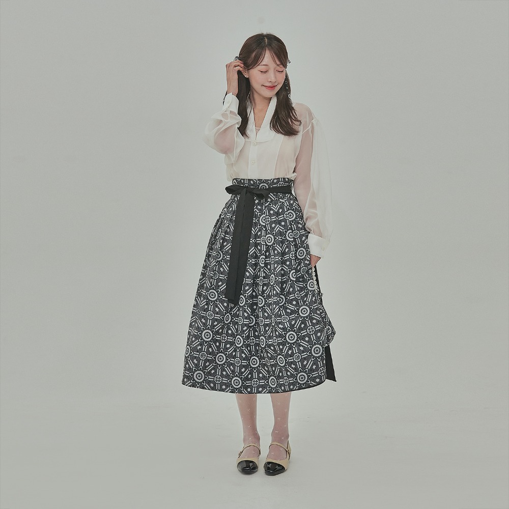 King Taejo Eojinmun Waist Skirt [Black]