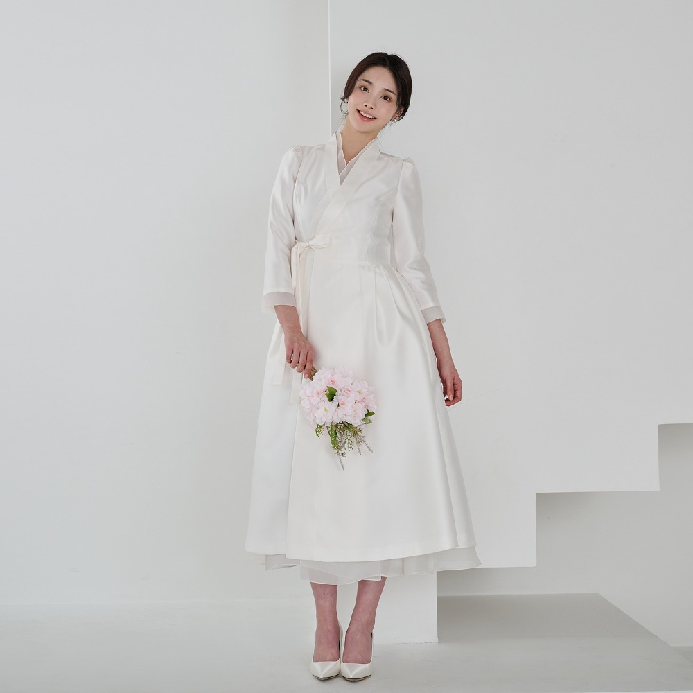 Mikado Graceful Cheollik Dress [White Ivory]