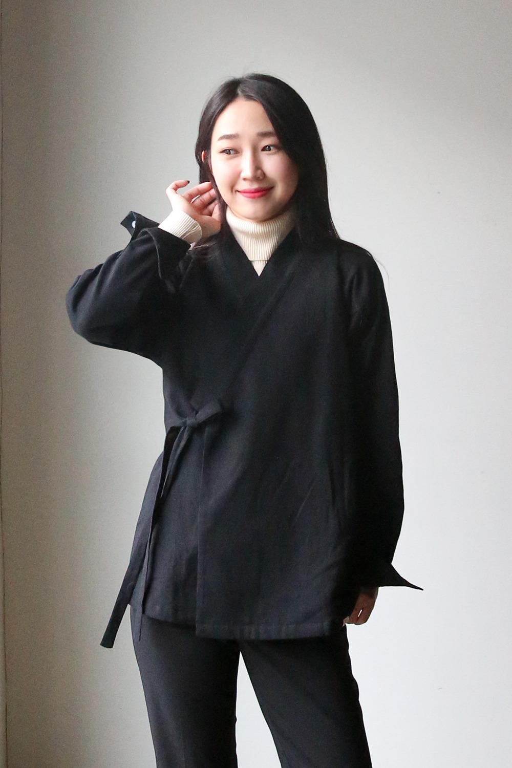 WOMEN’S WARM Jikryeong Shirts Jeogori [Black]