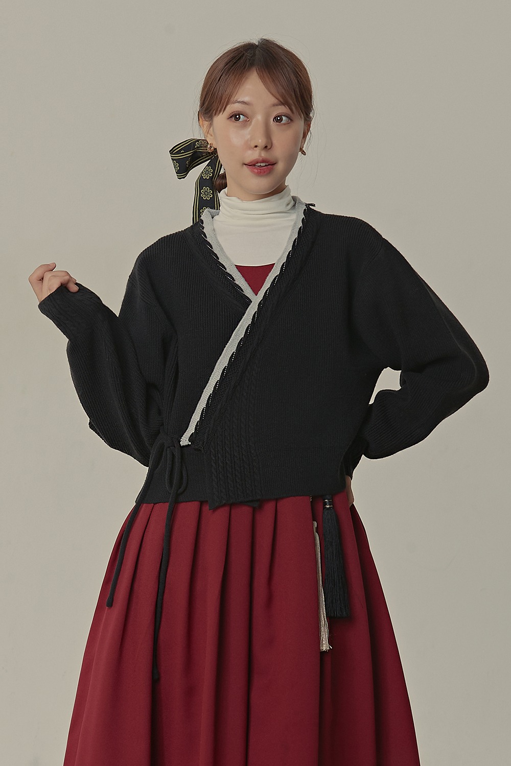 Soft Hanbok Cardigan [Crop/Black]