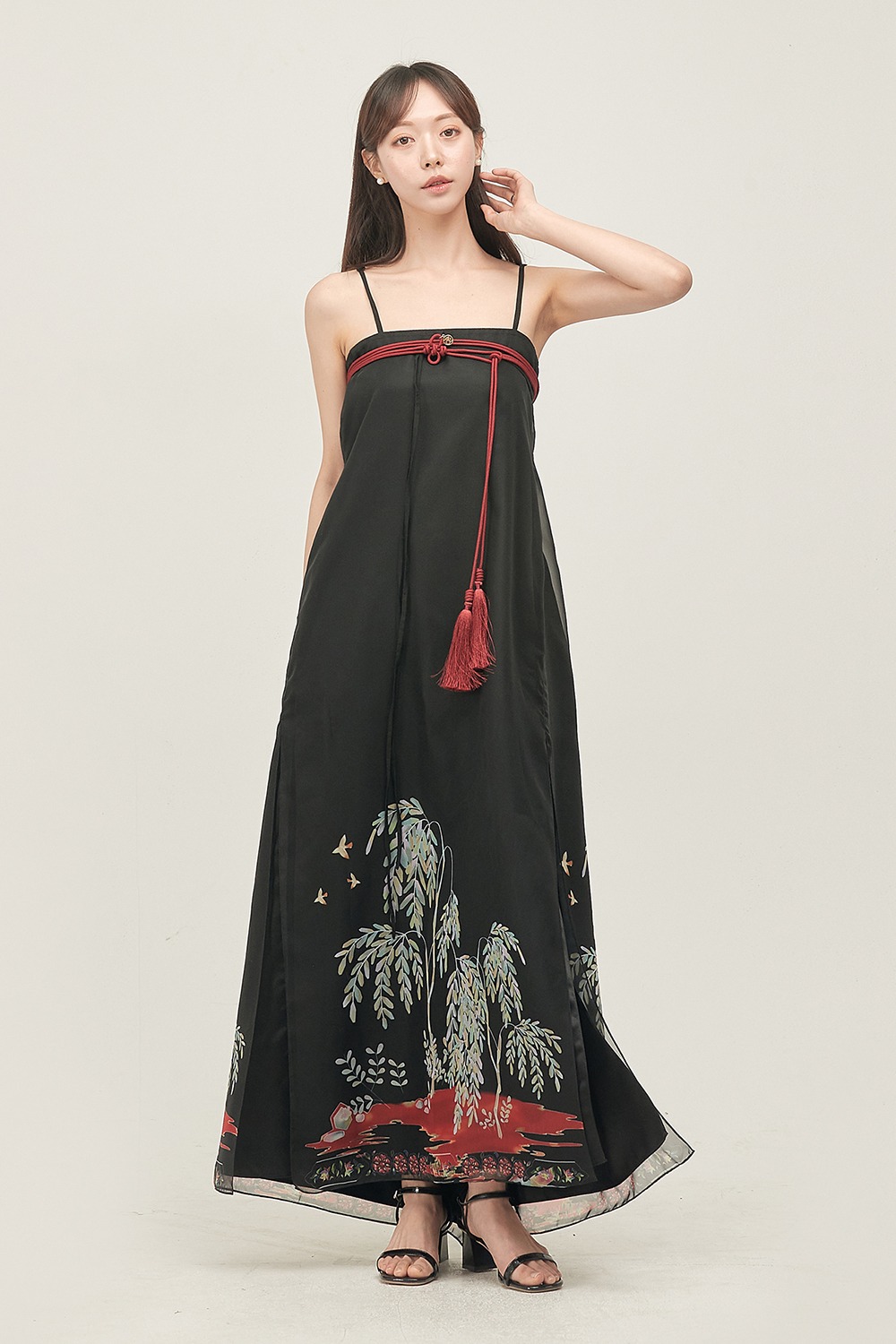 Goryeo lacquerware wrap dress