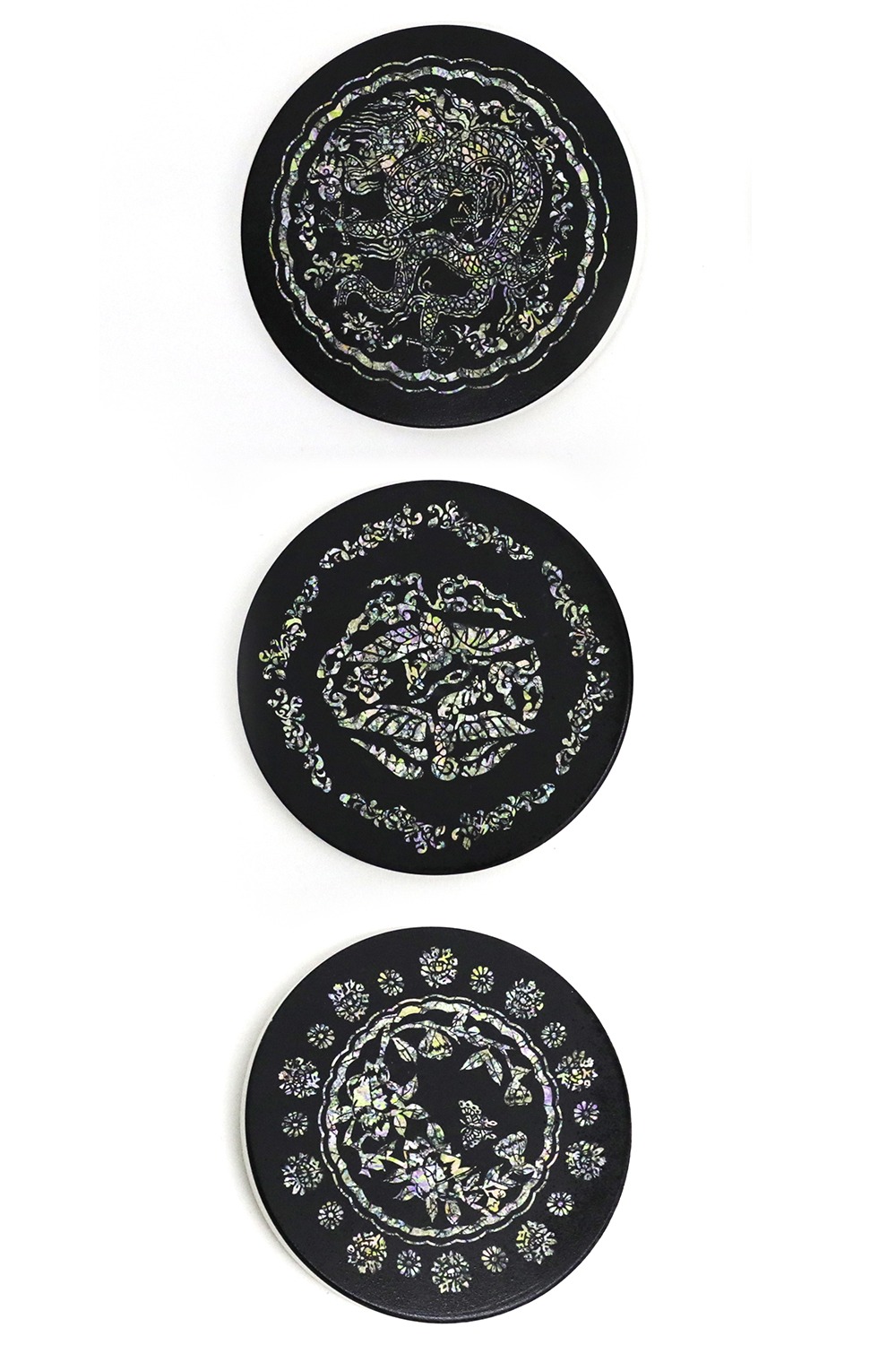 Traditional pattern diatomaceous earth coaster