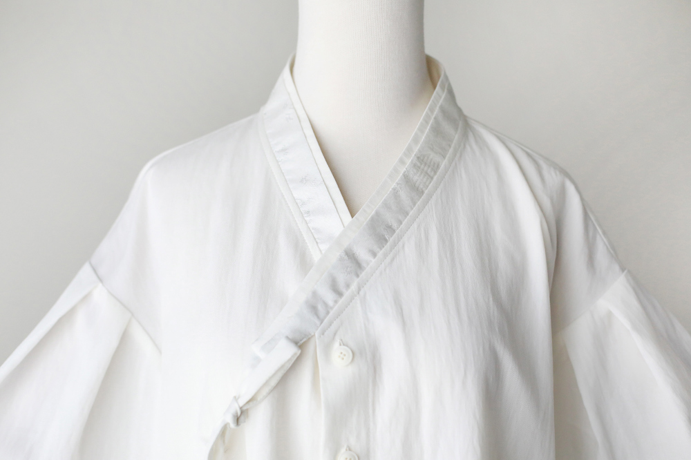 blouse detail image-S15L4