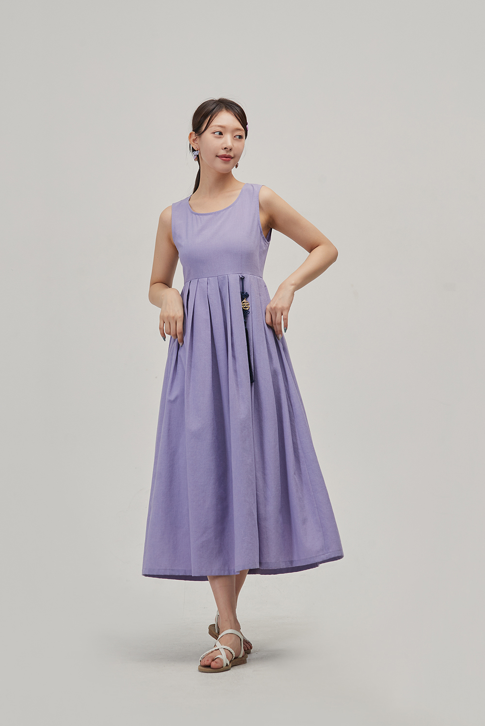 long dress model image-S18L1