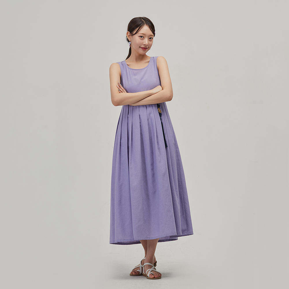 long dress model image-S20L3