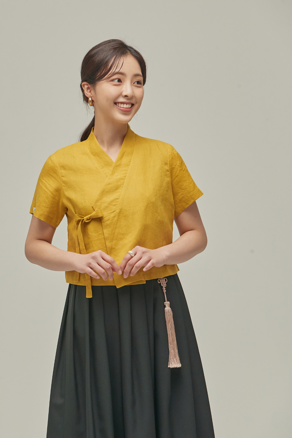 blouse model image-S11L17